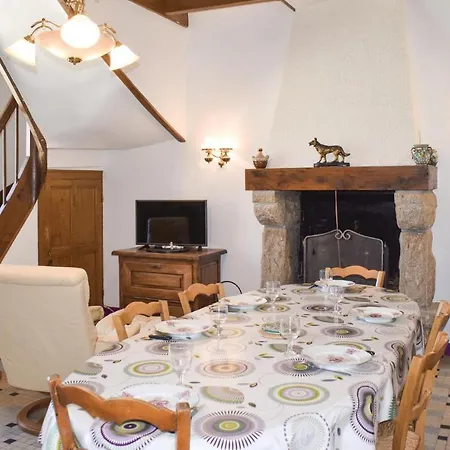 Amazing In W/ 4 Bedrooms&wifi Vakantiehuis *