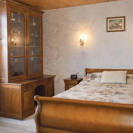 4 Bedroom Awesome In